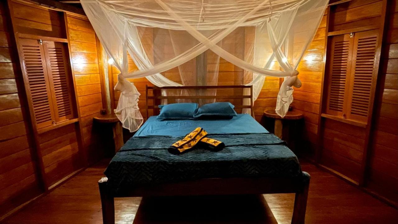 Nyande Raja Ampat Hotel Pulau Mansuar Eksteriør billede