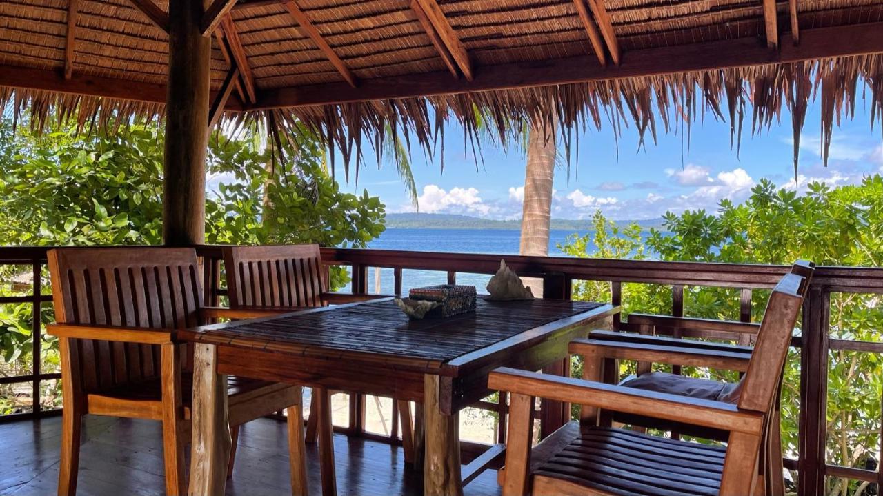 Nyande Raja Ampat Hotel Pulau Mansuar Eksteriør billede